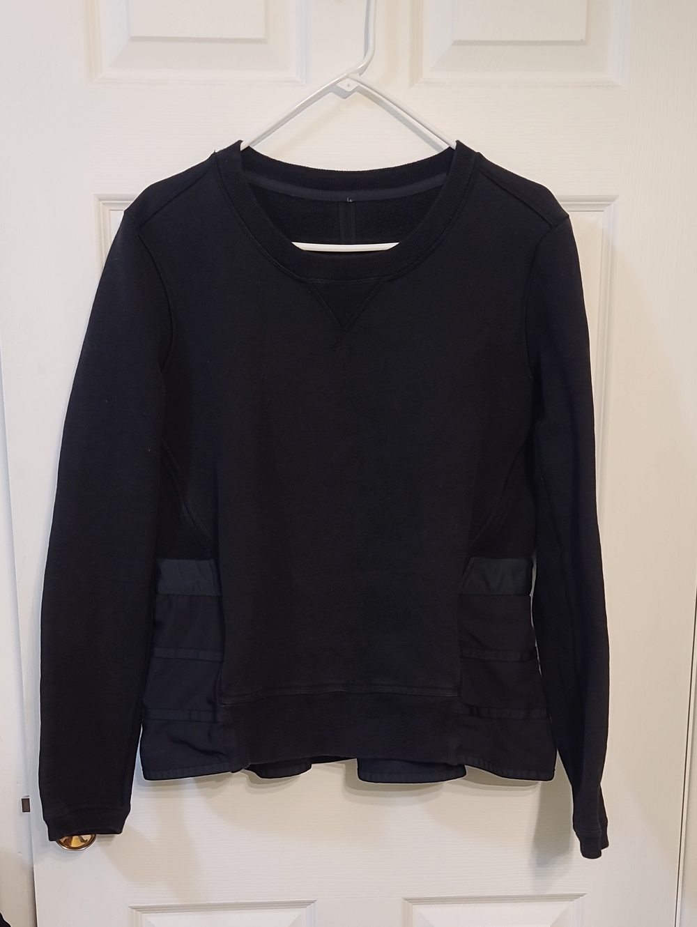 Lululemon Rare Vintage Ruffled Up Pullover Black Cotton Fleece Crewneck